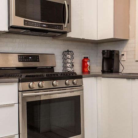 The Double Play - 1 Min Walk To Wrigley! Spacious 2Br - Perfect For Cubs Fans! ชิคาโก ภายนอก รูปภาพ