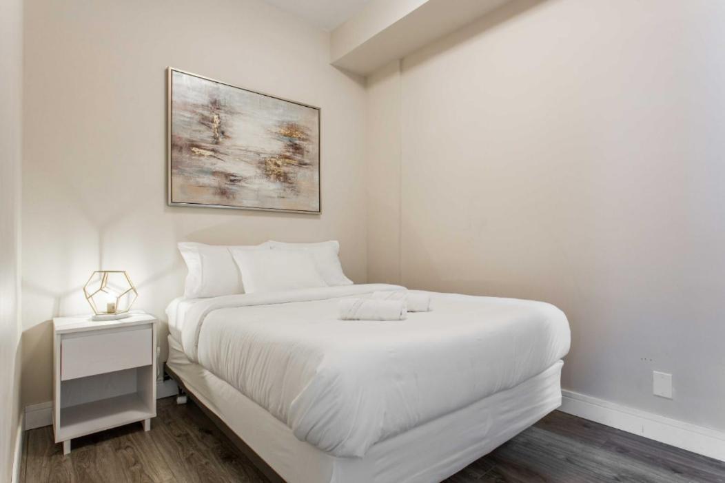 The Double Play - 1 Min Walk To Wrigley! Spacious 2Br - Perfect For Cubs Fans! ชิคาโก ภายนอก รูปภาพ