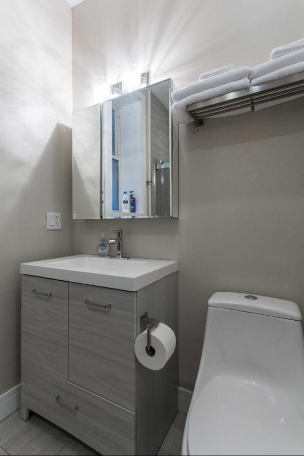 The Double Play - 1 Min Walk To Wrigley! Spacious 2Br - Perfect For Cubs Fans! ชิคาโก ภายนอก รูปภาพ