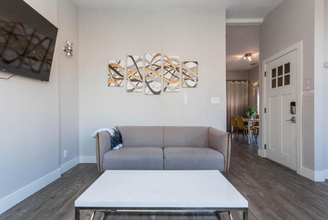 The Double Play - 1 Min Walk To Wrigley! Spacious 2Br - Perfect For Cubs Fans! ชิคาโก ภายนอก รูปภาพ