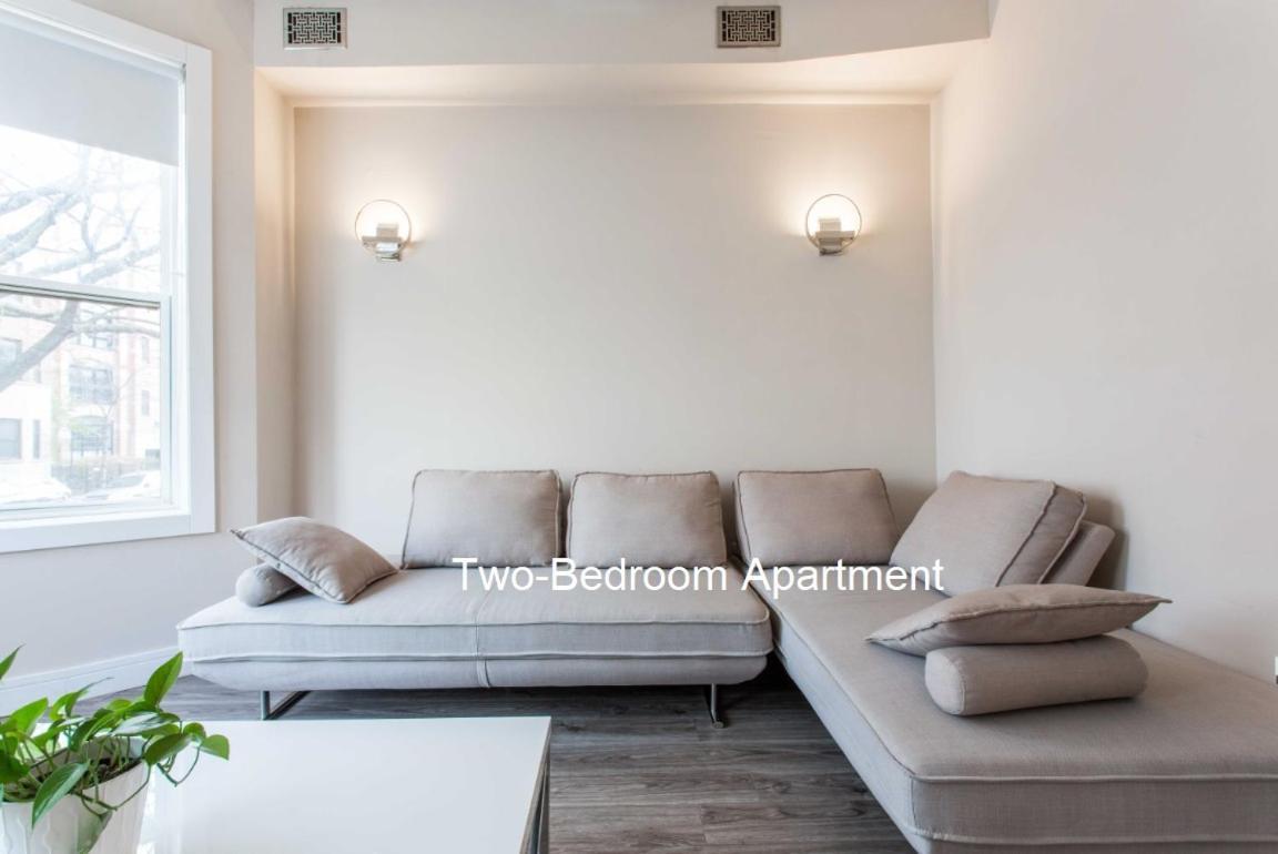The Double Play - 1 Min Walk To Wrigley! Spacious 2Br - Perfect For Cubs Fans! ชิคาโก ภายนอก รูปภาพ